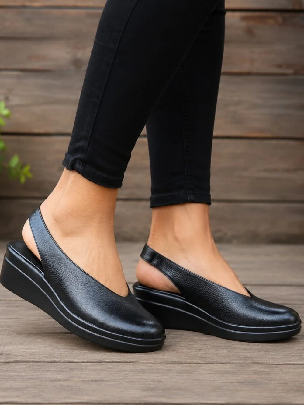 Natutalizer Sutton Y2K Corporate Chic Leather Slingback Comfort Wedge 7M
